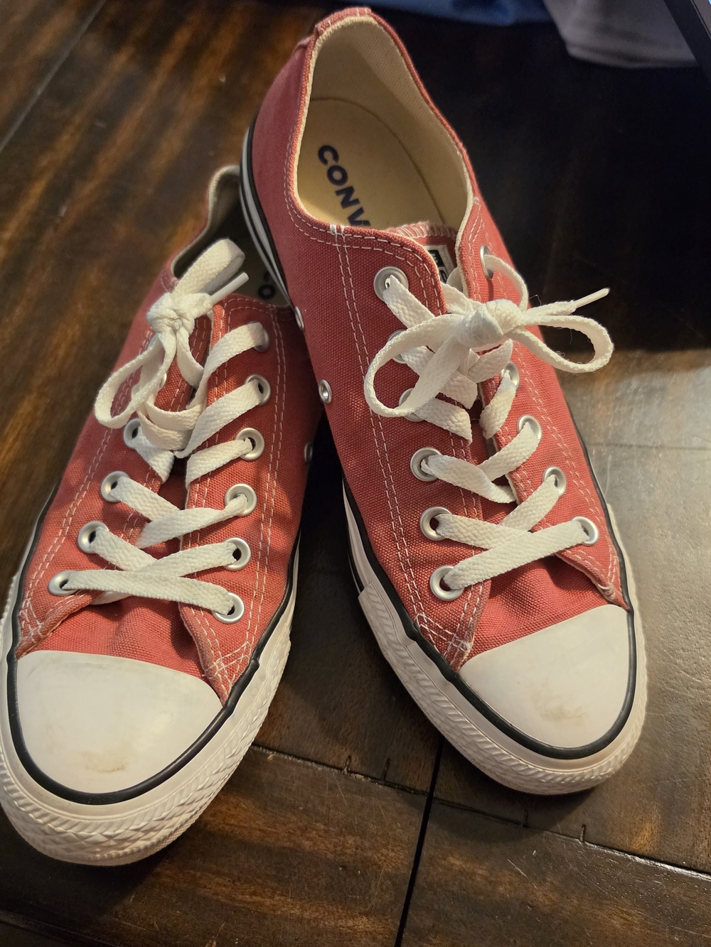 Converse Chuck Taylor All Star Low Top Ox Coral / Pink Salmon Size M 6.5 W 8.5